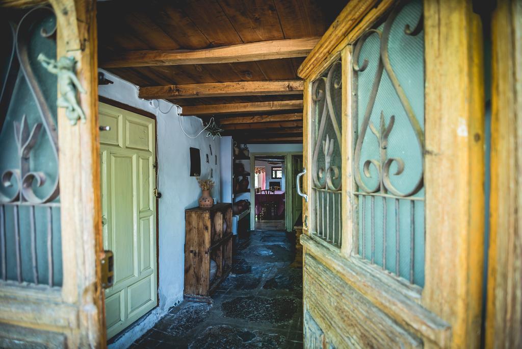 Casas Rurales Lalo Y Chelo La Aldehuela ภายนอก รูปภาพ