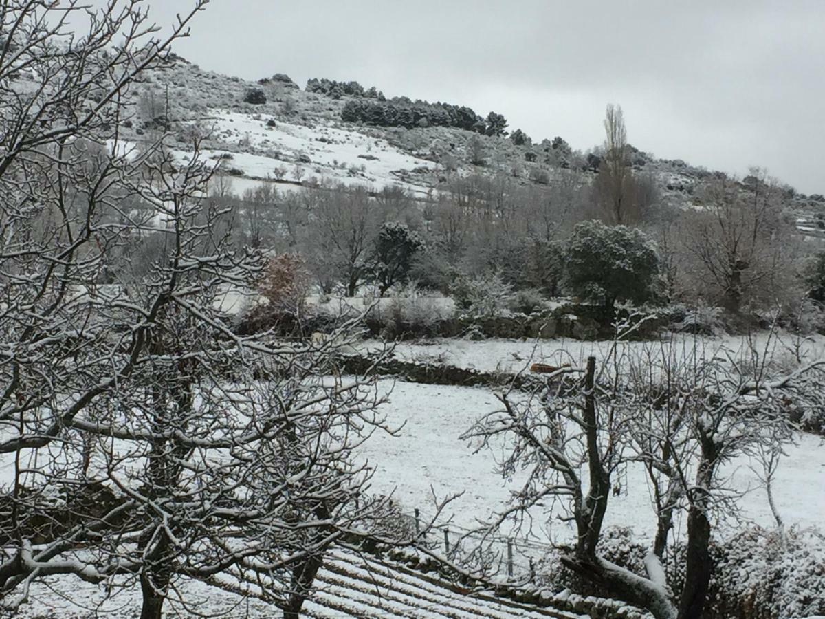 Casas Rurales Lalo Y Chelo La Aldehuela ภายนอก รูปภาพ